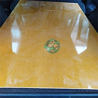 Стеклопластик листовой 2х1500 мм